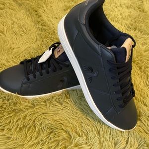 Blue leather men’s sneakers